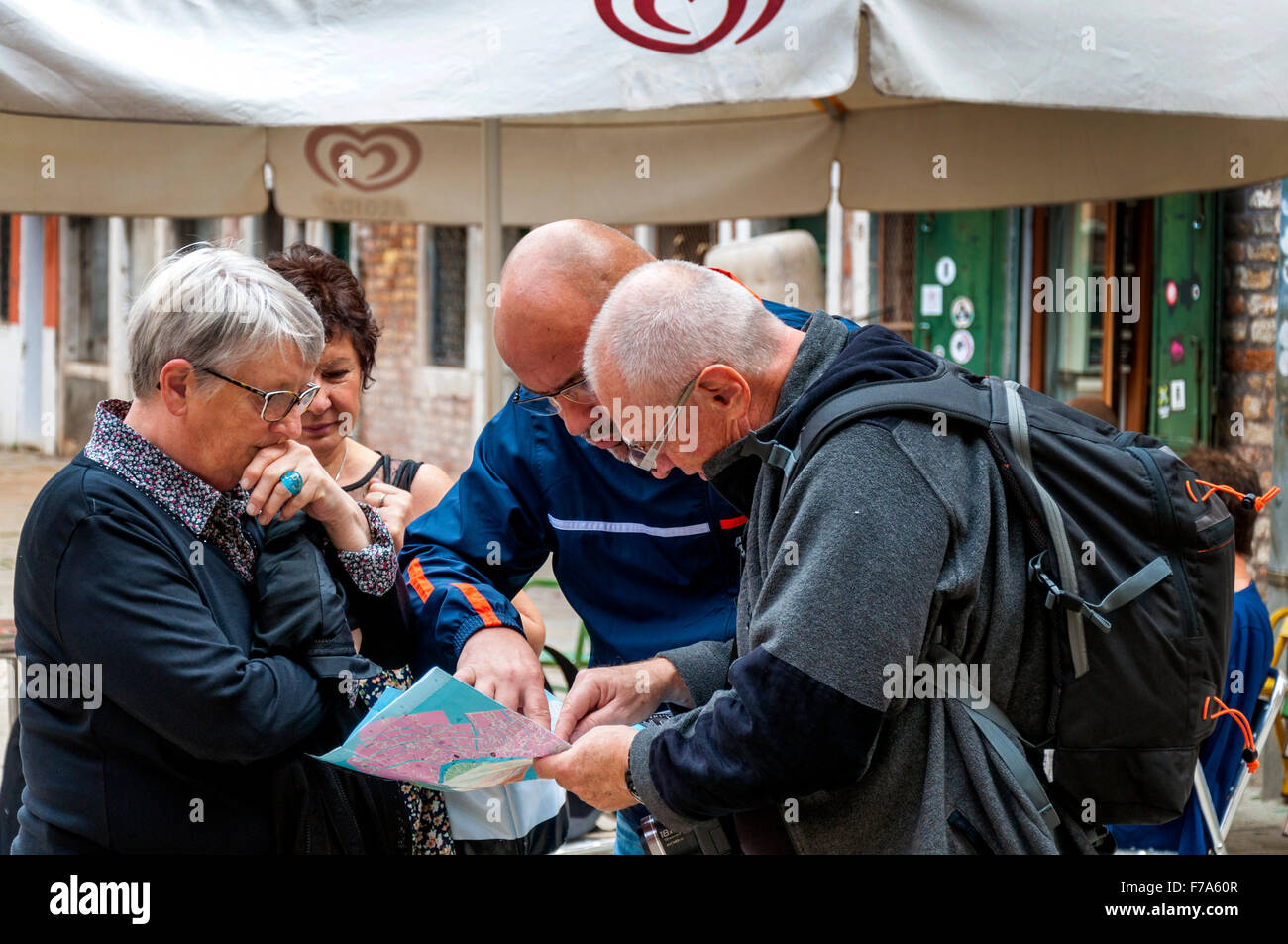 Per turisti in cerca di una mappa di Venezia, Italia Foto Stock