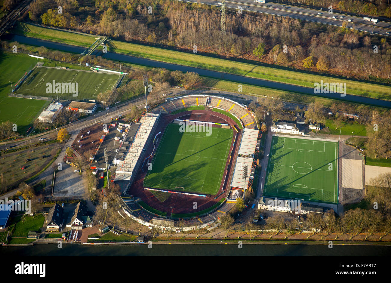 RWO Stadium, Niederrheinstadion Oberhausen tra l Emscher e Rhine-Herne Canal, Oberhausen, Foto Stock
