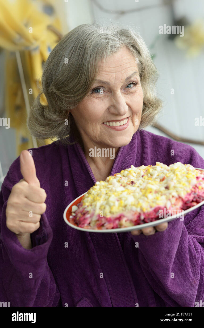 Primo piano di una donna senior Foto Stock