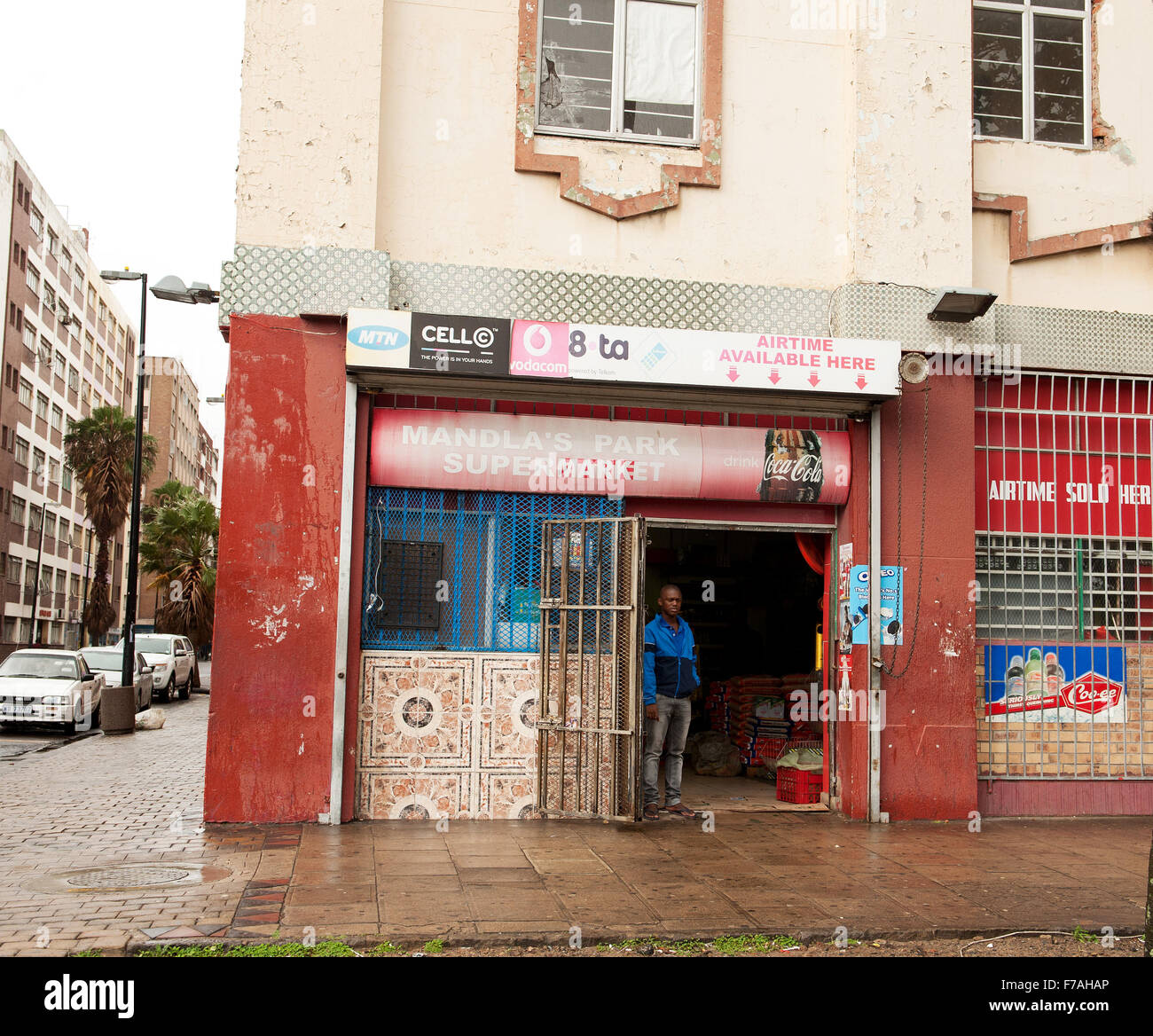 Un negozio nel quartiere centrale degli affari, CBD, di Durban in Sud Africa. Foto Stock