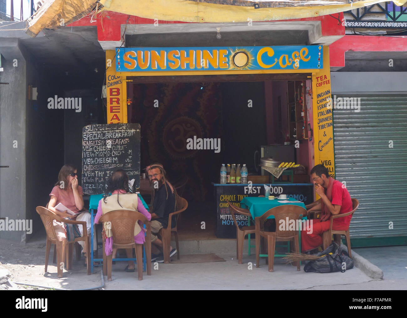 Manali, Himachal Pradesh - Sunshine Cafe Foto Stock