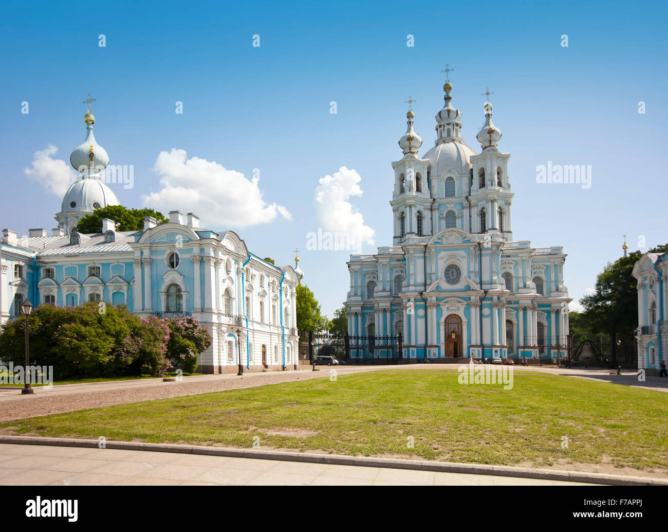 Cattedrale di Smolnyi (Convento Smolny), San Pietroburgo Foto Stock Cattedrale di Smolnyi (Convento Smolny), San Pietroburgo Foto Stock