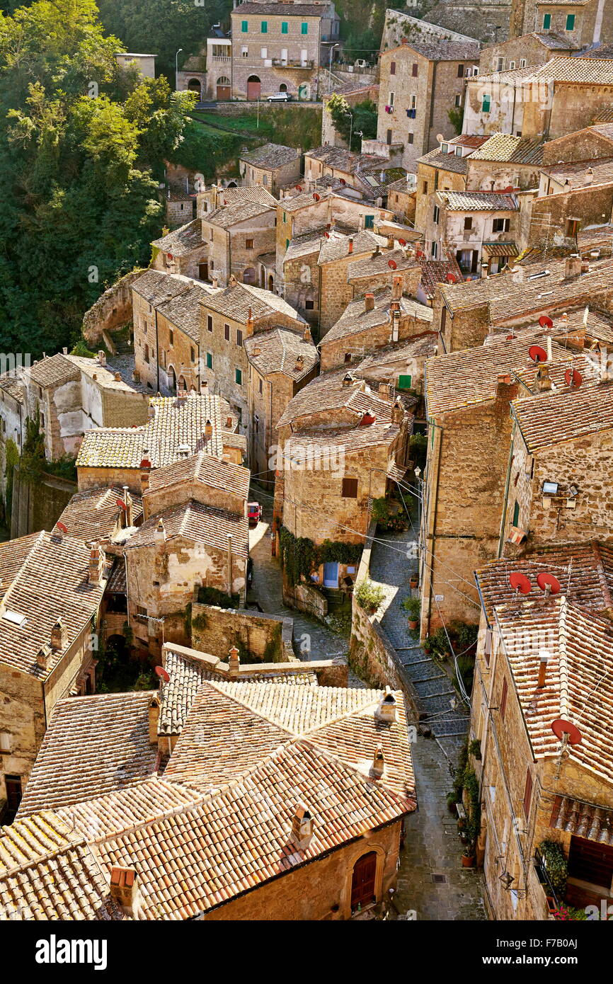Vista aerea di Sorano, Toscana, Italia Foto Stock