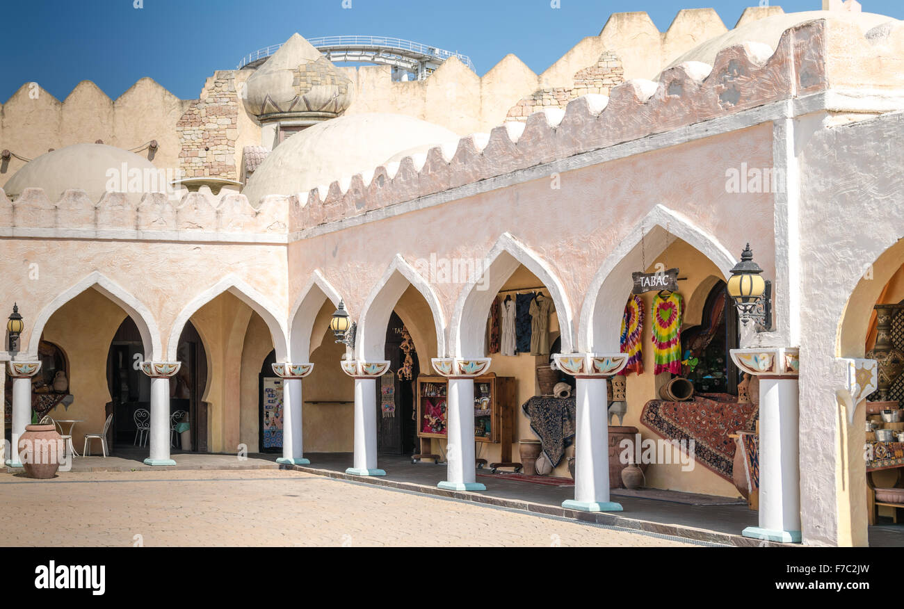 Geometria tipica della lingua araba e medio orientale architettura. Foto Stock