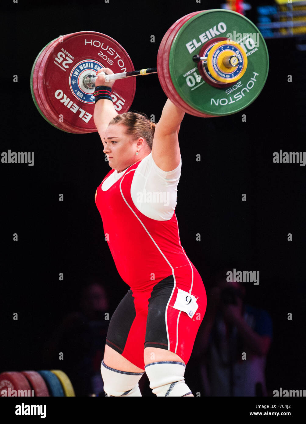 26 novembre 2015: Tatiana Kashirina vince la medaglia d'oro nel strappare in campo femminile 75+ Classe al mondo Weightlfting campionati di Houston, Texas. Brent Clark/Alamy Live News Foto Stock