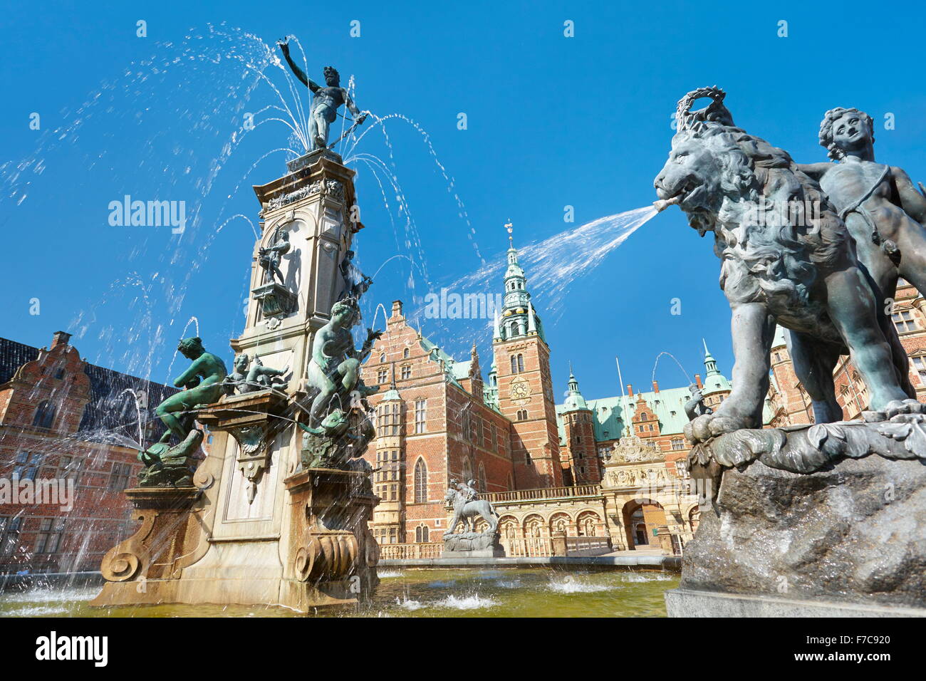 Fontana di Nettuno a Frederiksborg Palace, Hillerad, Danimarca Foto Stock