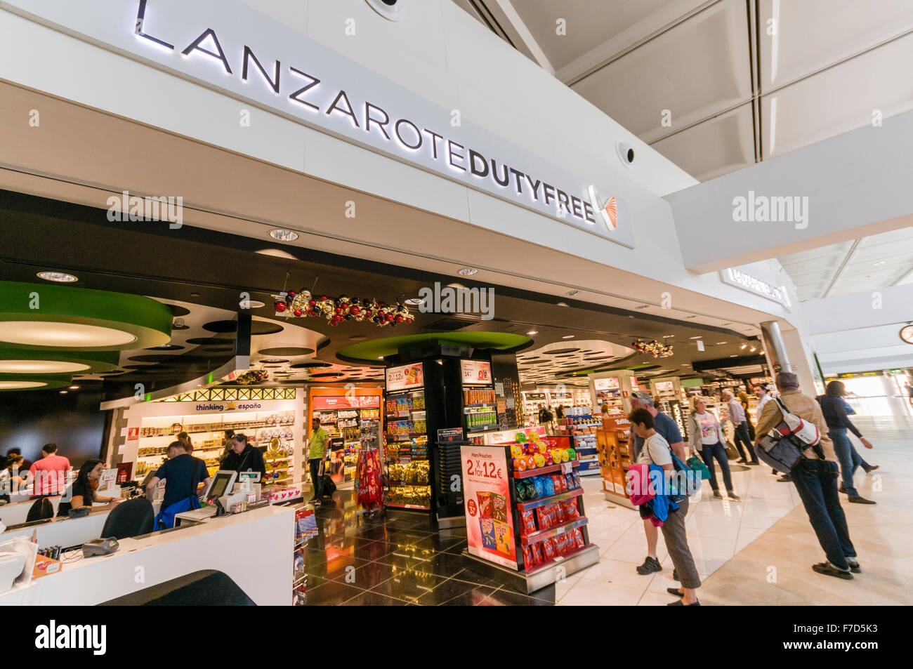 Negozio duty free a Lanzarote Airport Foto Stock