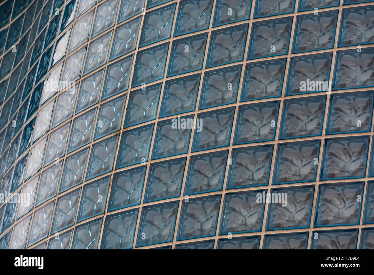 Un mattone di vetro, blocco sfondo, sfondo, disegno o una trama. Foto Stock