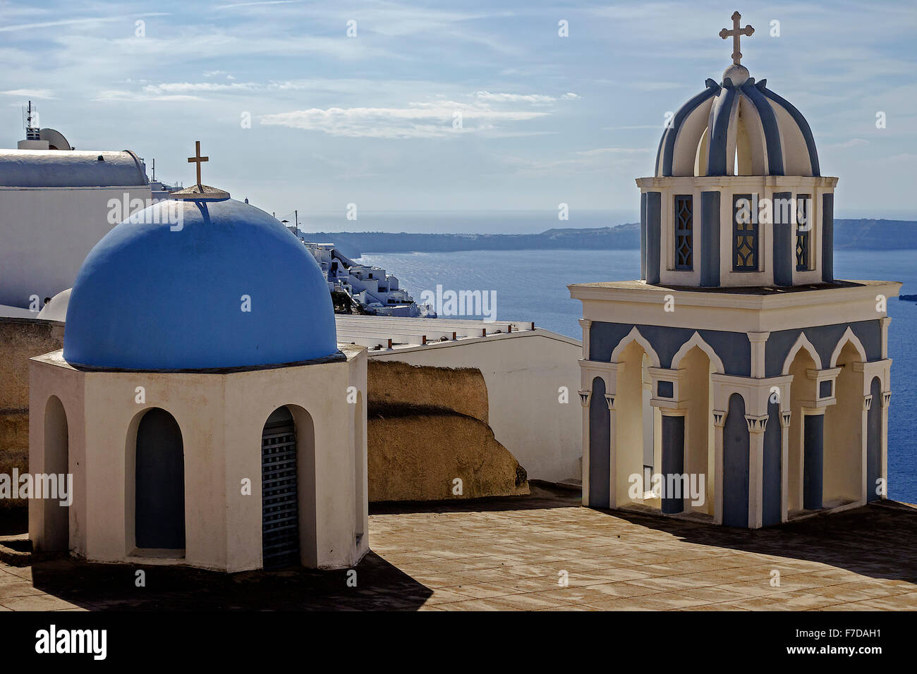 Il tetto della chiesa Thera Santorini Grecia Foto Stock