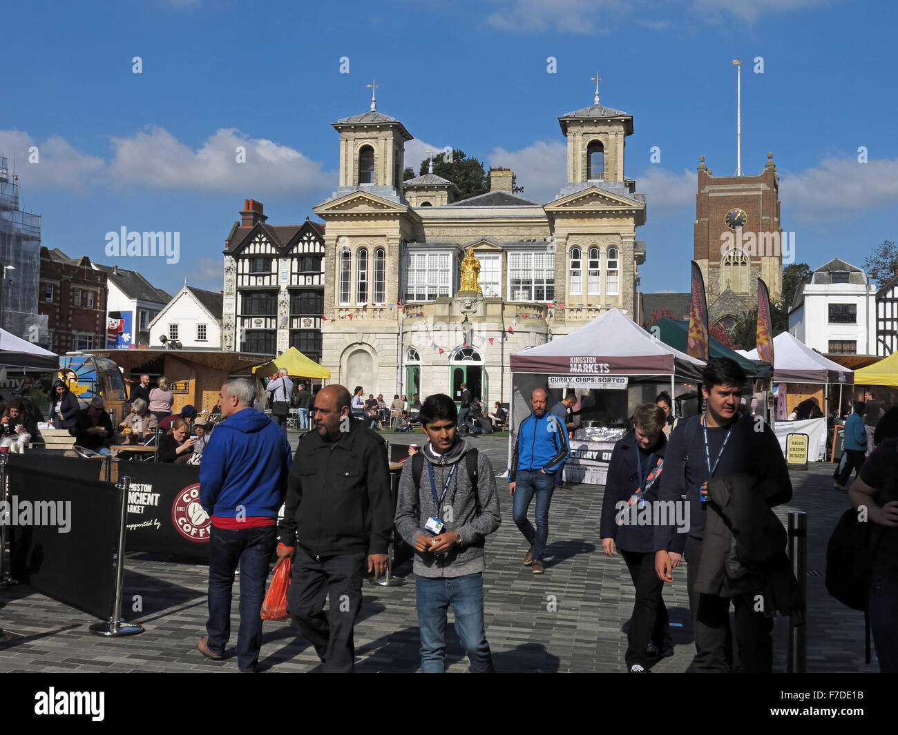 Kingston-on-Thames Marketplace, West London, Surrey, England, UK Foto Stock