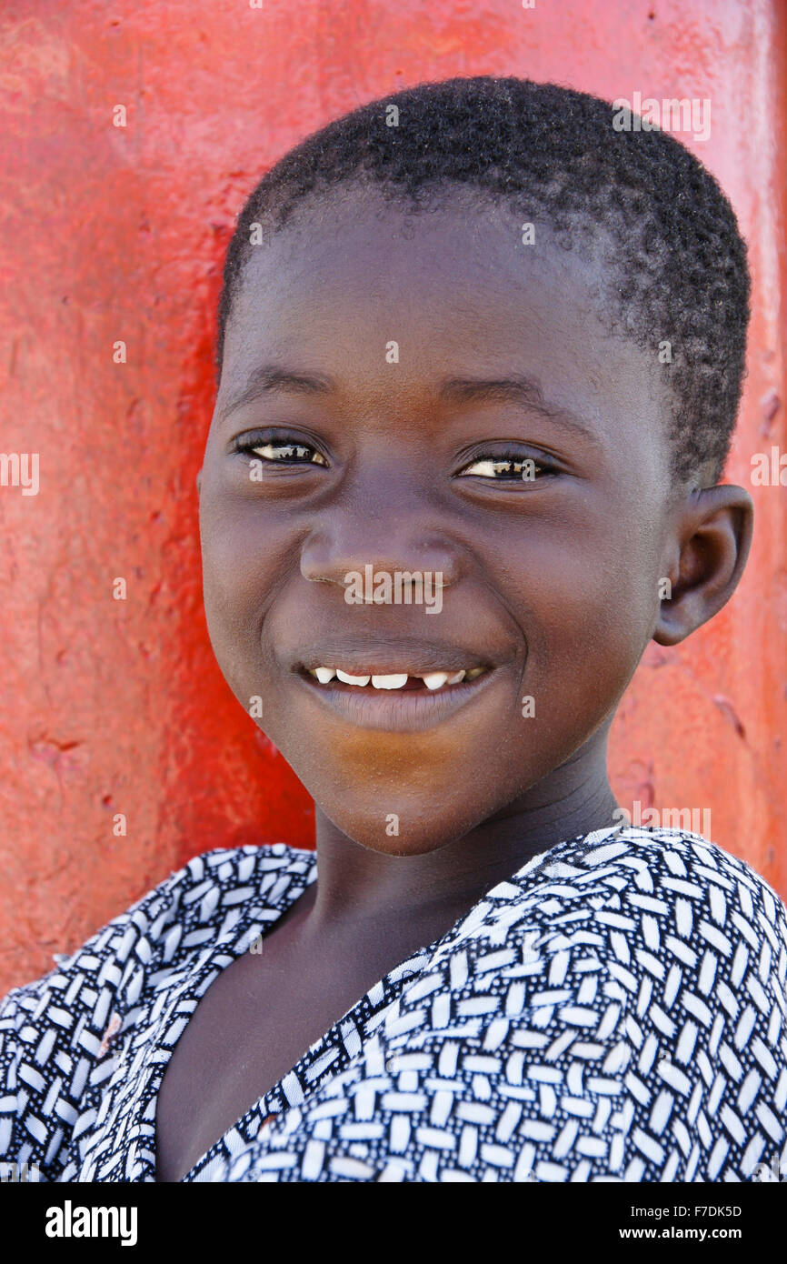 Un giovane bambino, Cape Coast, in Ghana Foto Stock