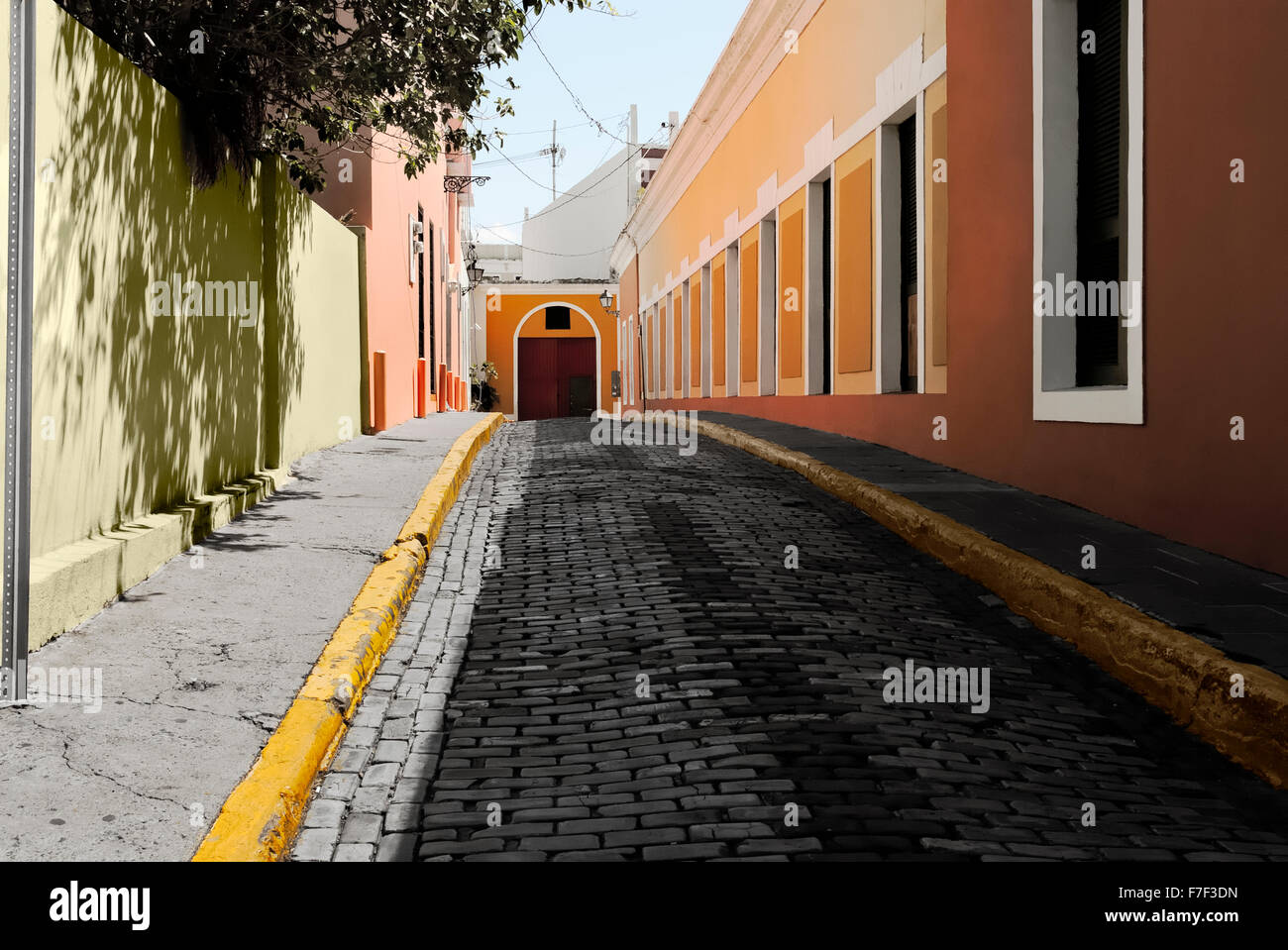 Viale nella Città Vecchia di San Juan, Puerto Rico. Foto Stock