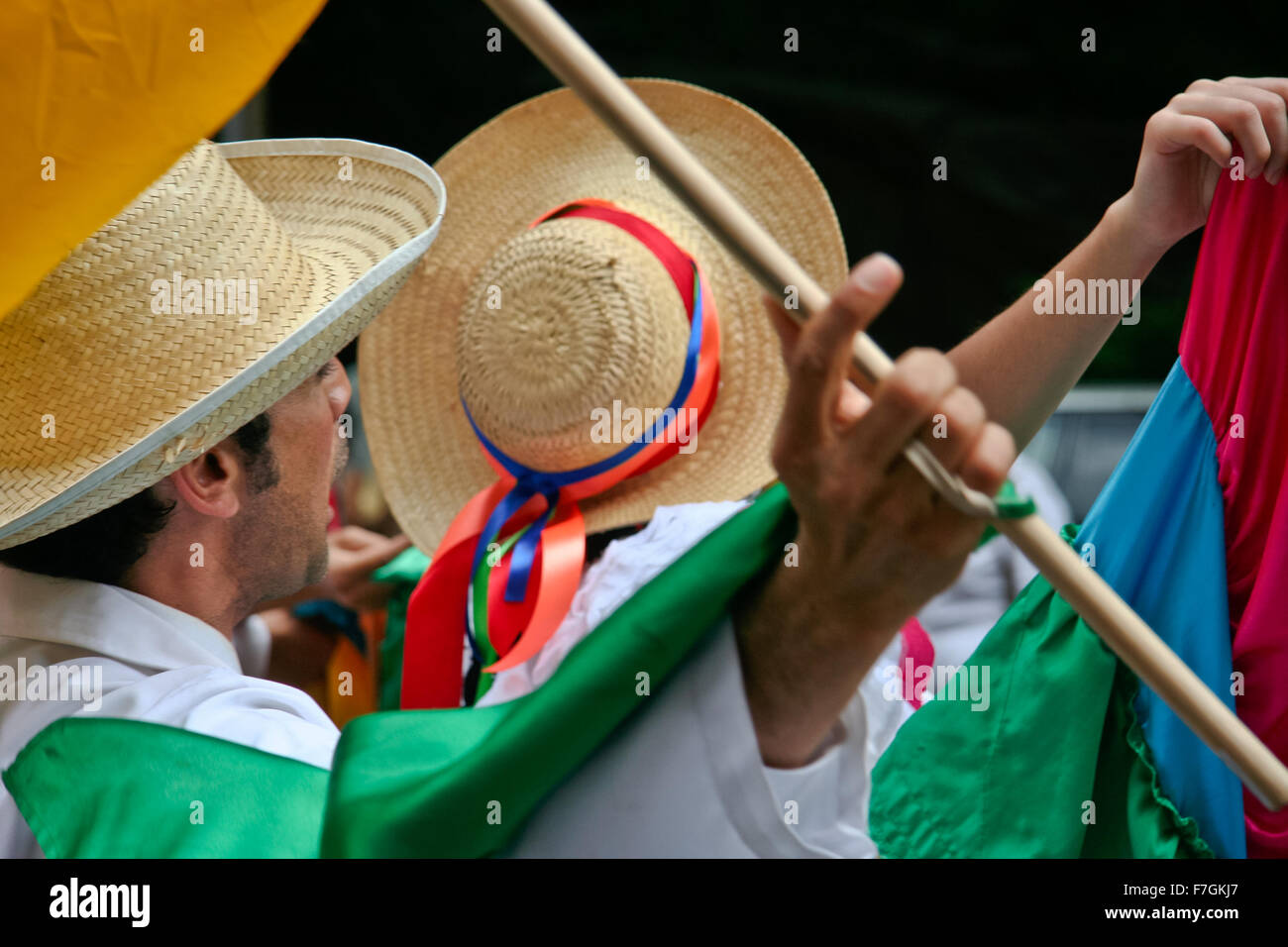 NEW YORK - giu 22: nativi popolo latino partecipante in una dance parade, il 22 giugno 2008 a New York City, Stati Uniti d'America Foto Stock