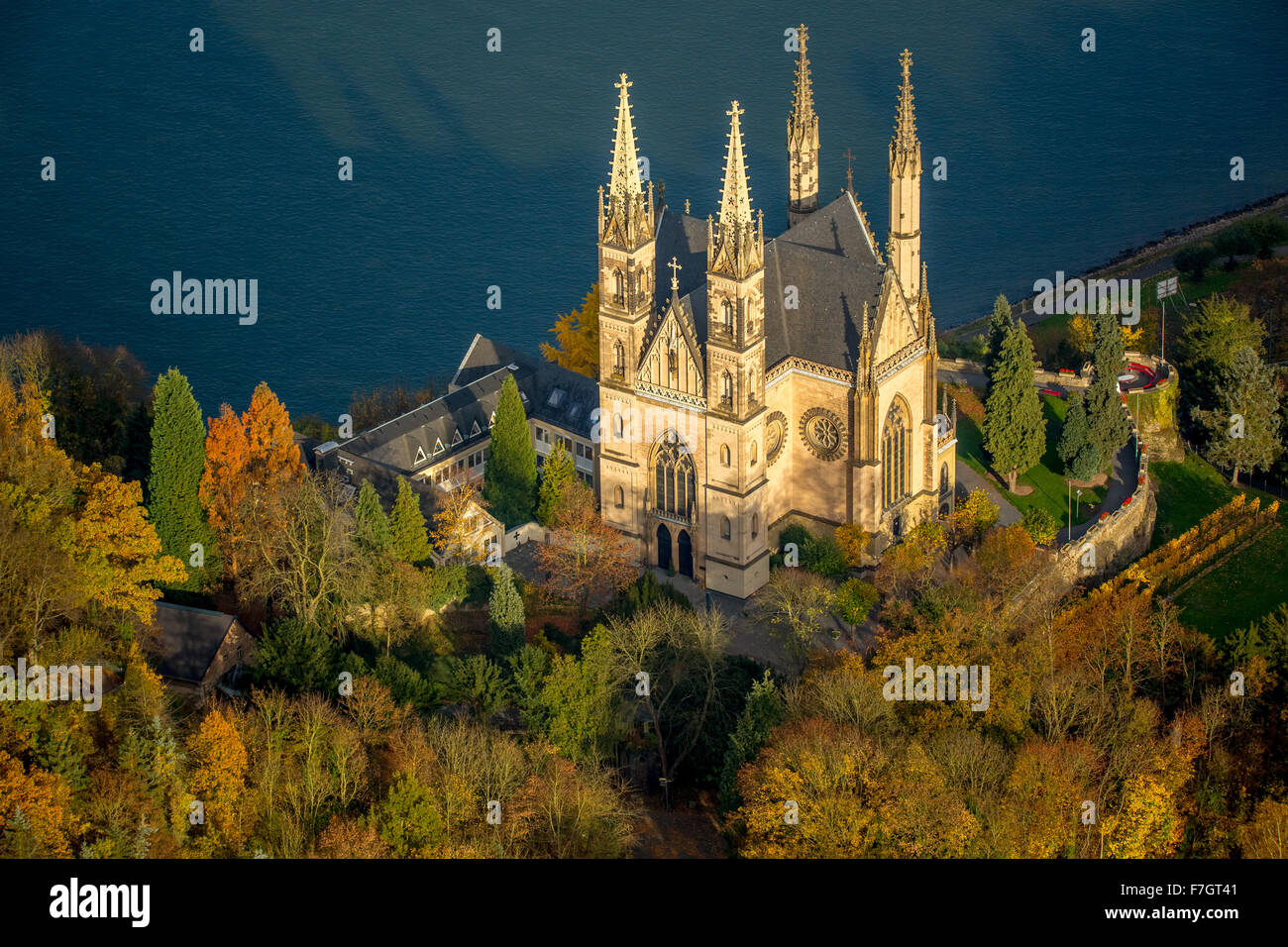 Apollinare chiesa, luogo di culto, Apollinaris pendenza, sul Reno, Remagen, la Valle del Reno, Sankt Goar, Rhineland-Palatina Foto Stock