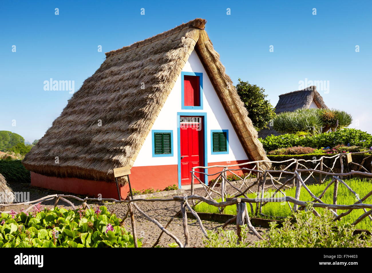 Casa Tradizionale palheiros - Santana, Isola di Madeira, Portogallo Foto Stock