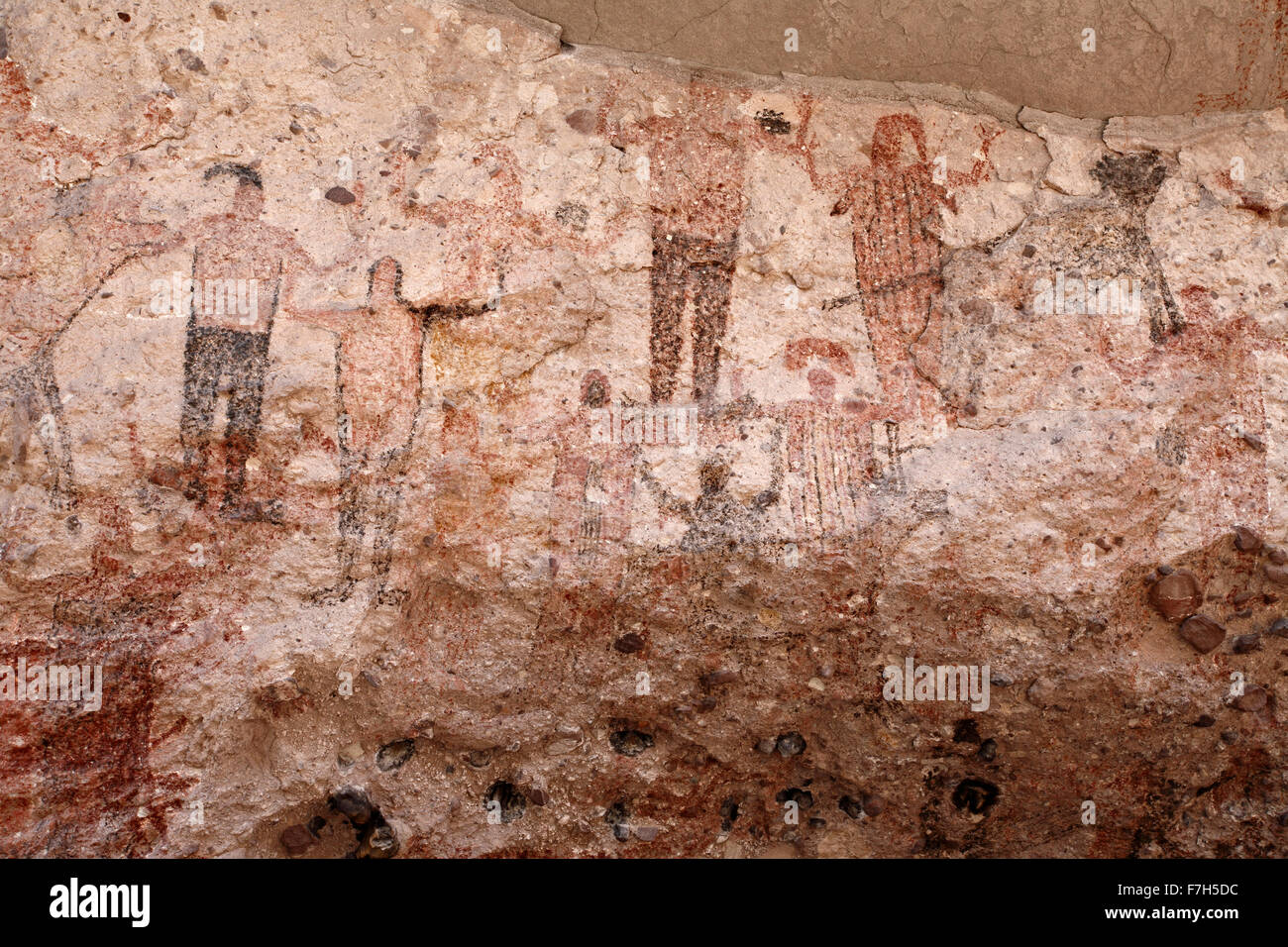 Pr7174-D. incisioni rupestri e le pitture rupestri di Santa Marta, che raffigurano persone, animali (cervi, conigli, pesce, più). Baja, Messico. Foto Stock