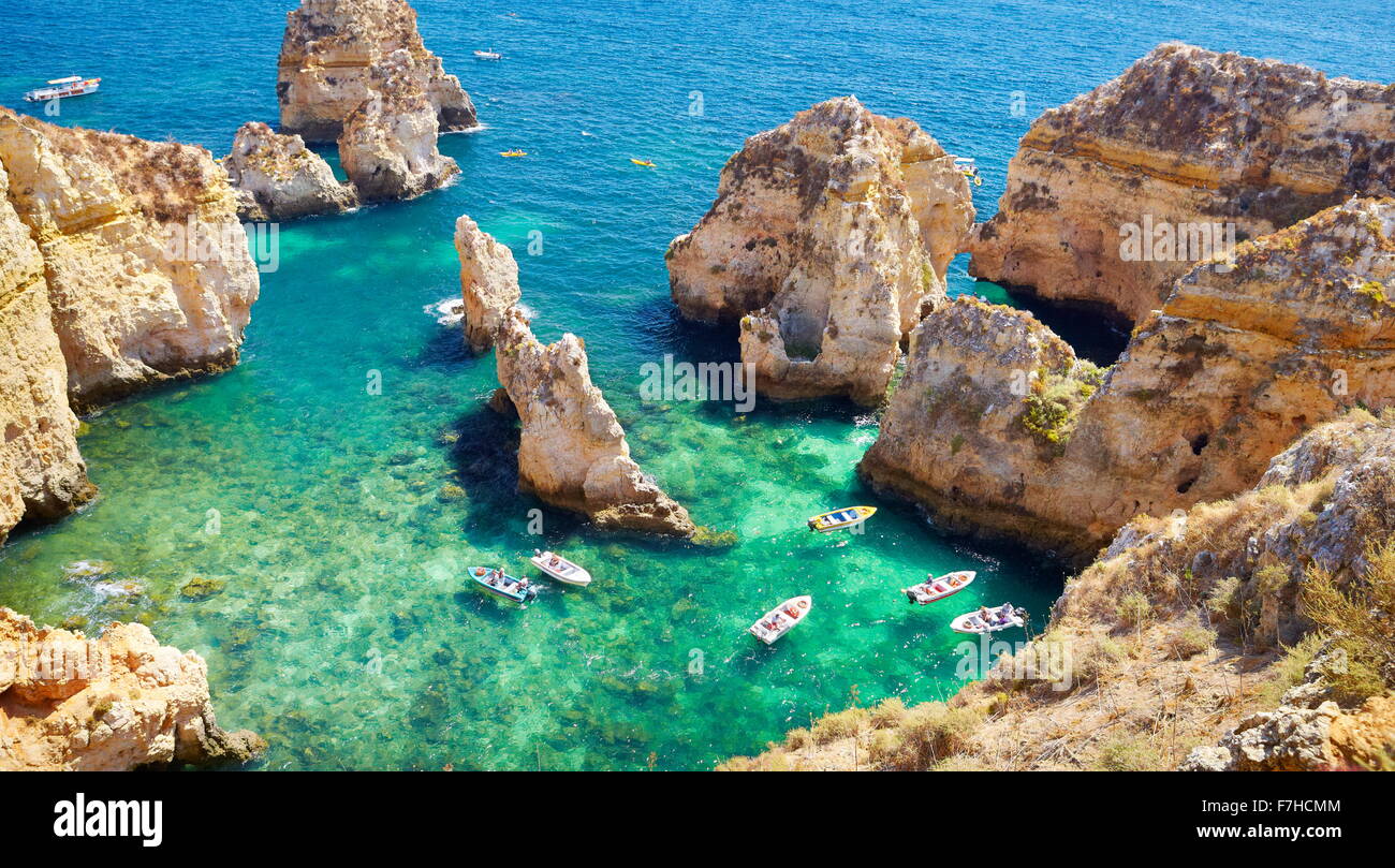 Costa Algarve Ponta da Piedade vicino a Lagos, Portogallo Foto Stock