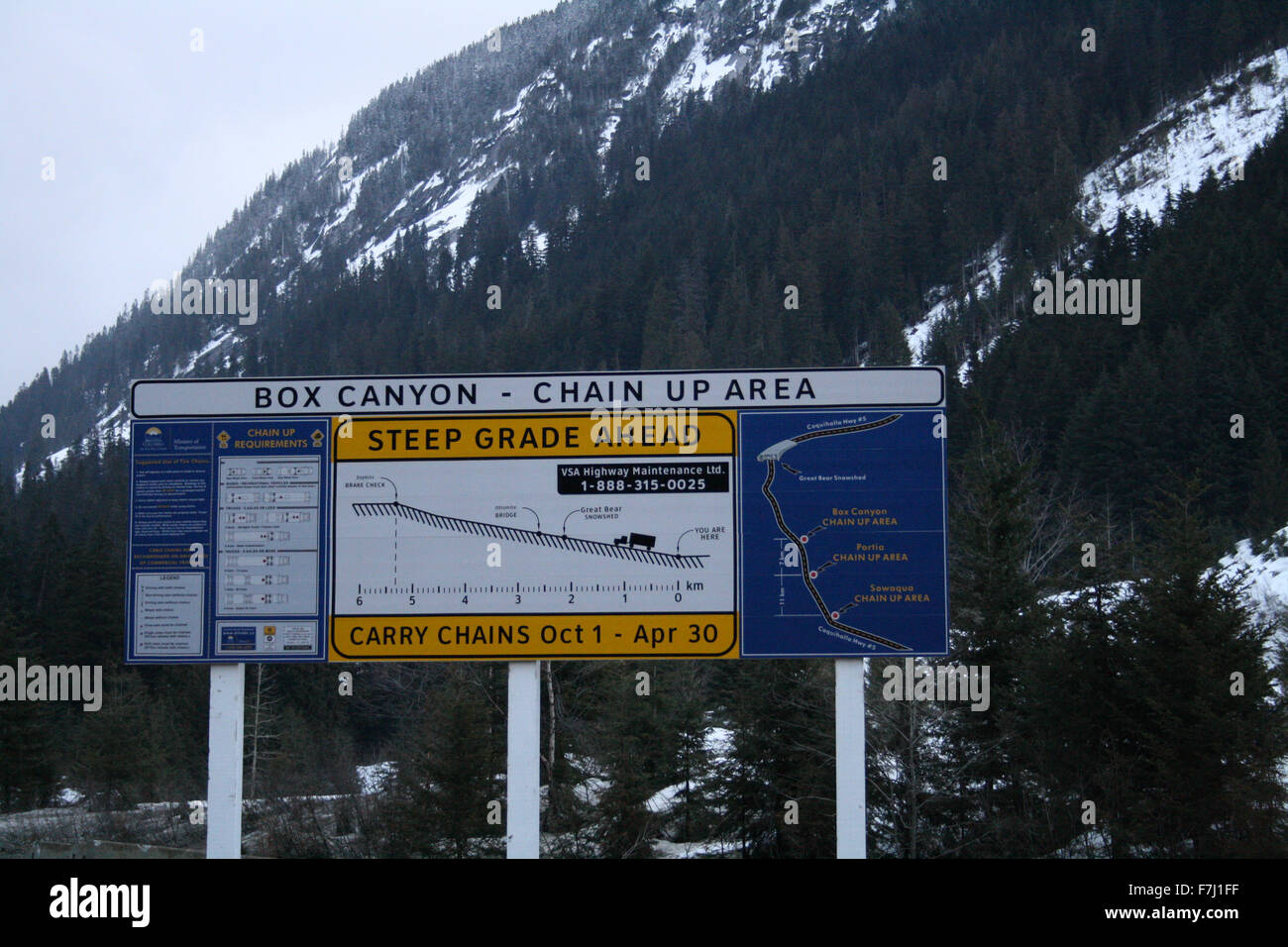 Casella catena canyon up area segni Coquihalla Highway 5 Box Canyon fino a catena, zona sud ovest del grande orso Snowshed. Foto Stock