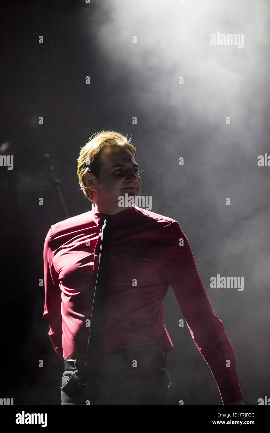 Dublino , Irlanda,Simple Minds live al 3 Arena,Dublino il Nov 29 2015 a Dublino, Irlanda Foto Stock