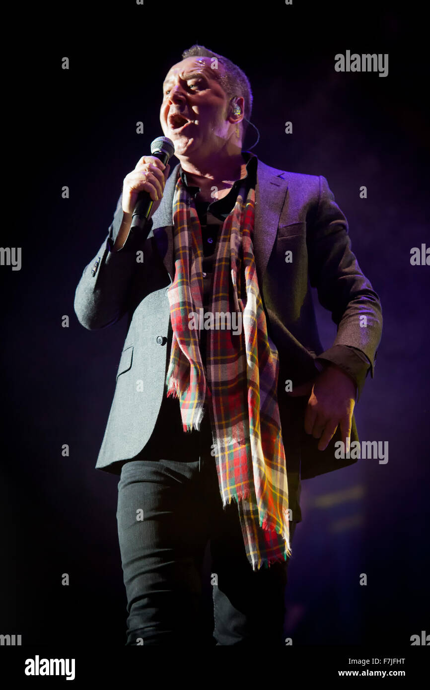 Dublino , Irlanda,Simple Minds live al 3 Arena,Dublino il Nov 29 2015 a Dublino, Irlanda Foto Stock