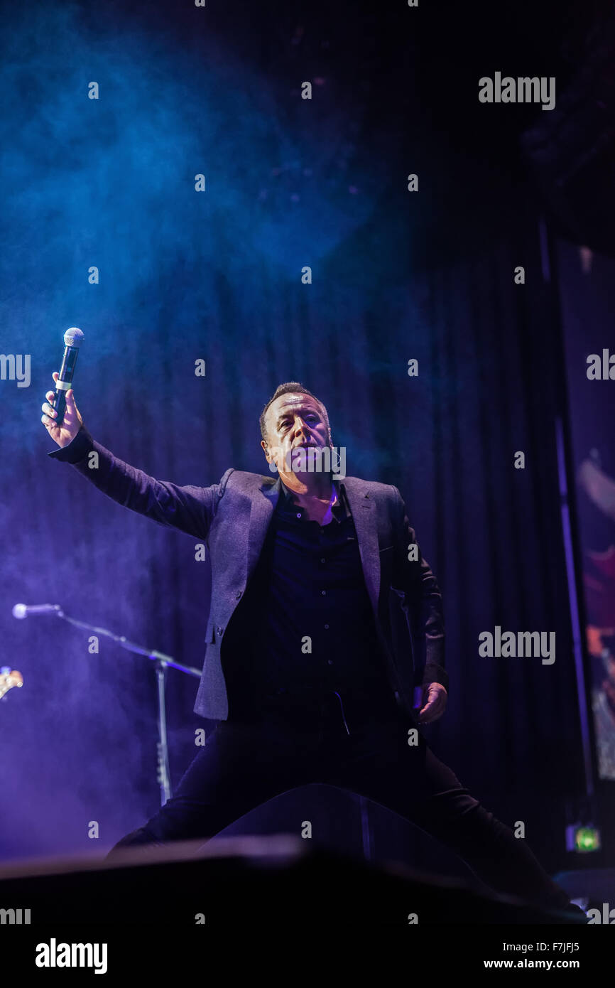 Dublino , Irlanda,Simple Minds live al 3 Arena,Dublino il Nov 29 2015 a Dublino, Irlanda Foto Stock