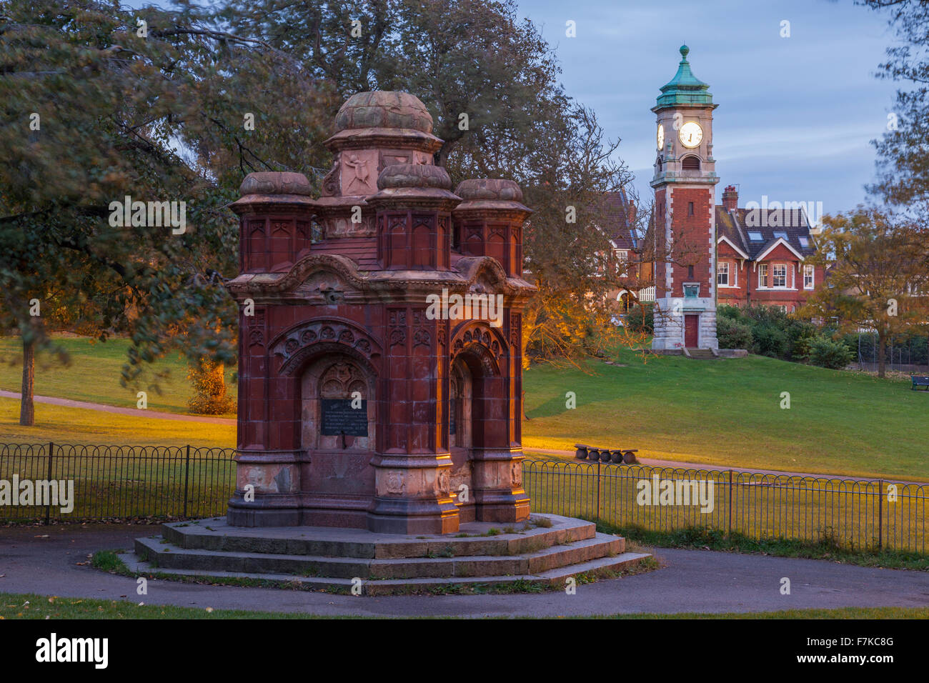 Serata a Queen's Park, Brighton East Sussex, Inghilterra. Foto Stock