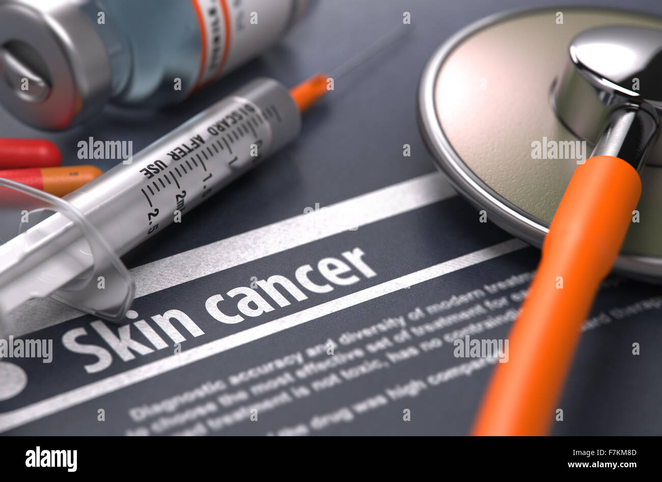 Cancro della pelle - Diagnosi stampato su sfondo grigio. Foto Stock