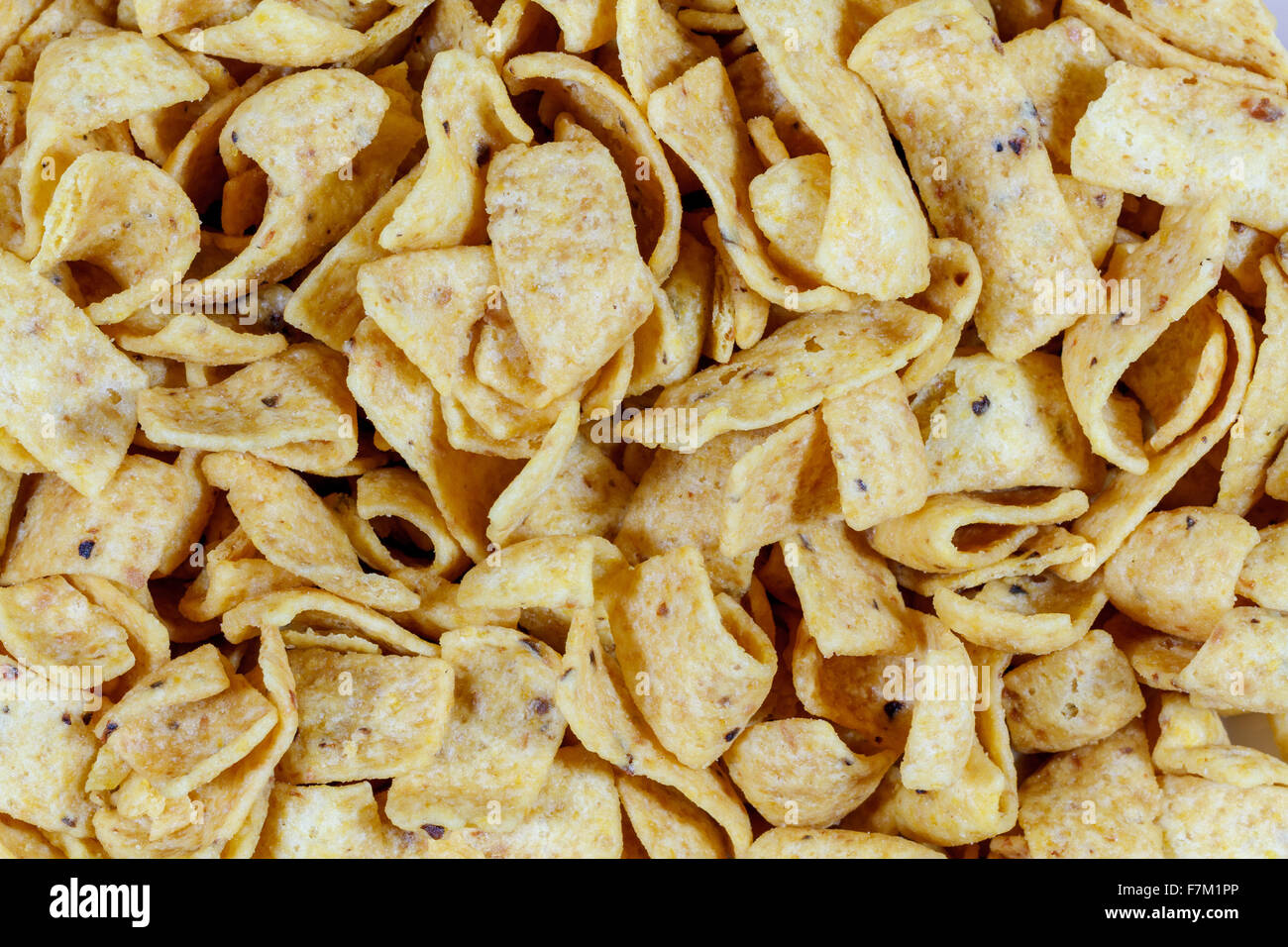 Close up fried corn chips Foto Stock