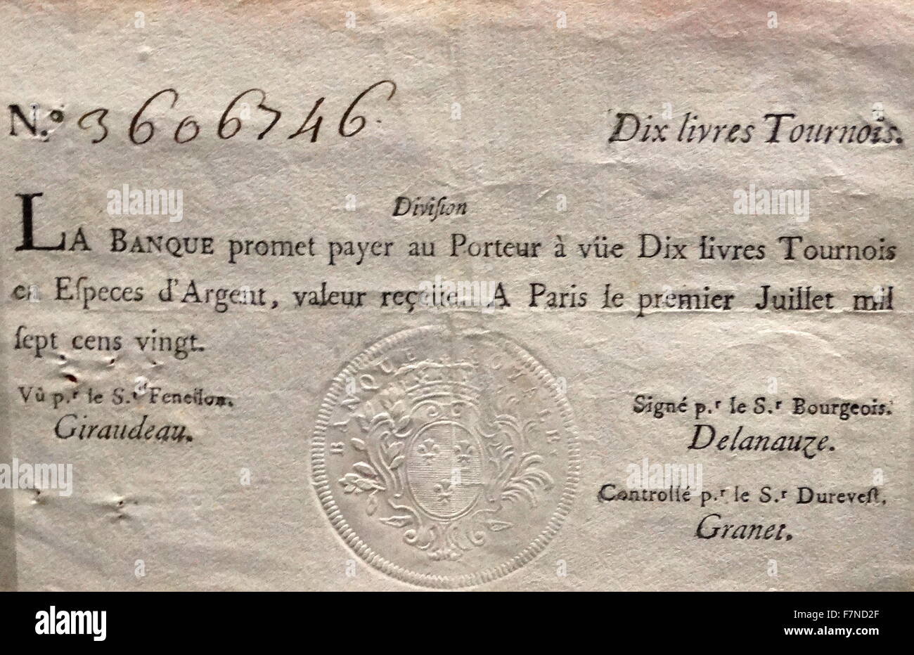10 livres tornesi, banconote emesse dalla Banque Royale, Francia, 1720. In 1716, economista scozzese John Law ha istituito una banca in Francia. Fu acquistato dal governo francese nel 1718 e ribattezzata la Banque Royale. Legge inoltre ha fondato la società del Mississippi. Tuttavia, egli ha sopravvalutato il suo patrimonio, creando una bolla, come più e più persone ha acquistato azioni. azionisti richiesto il pagamento in contanti, portando a una corsa sulla banca e caos finanziario in Francia. Foto Stock