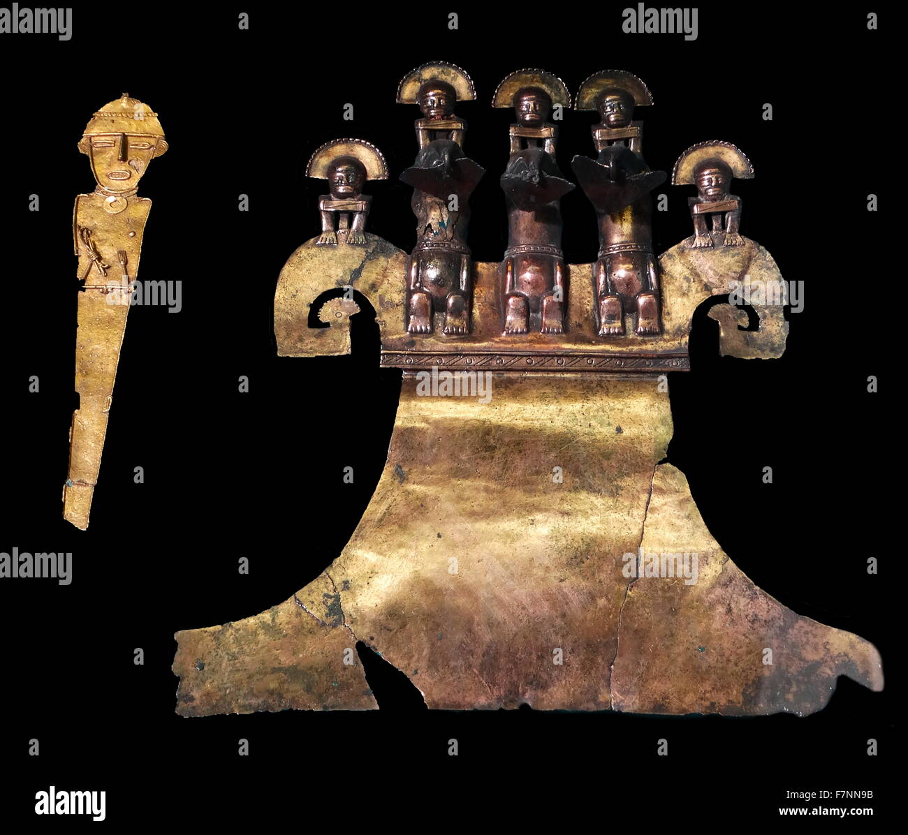 Selezione di oro colombiano di lavoro. Datato xii secolo Foto Stock