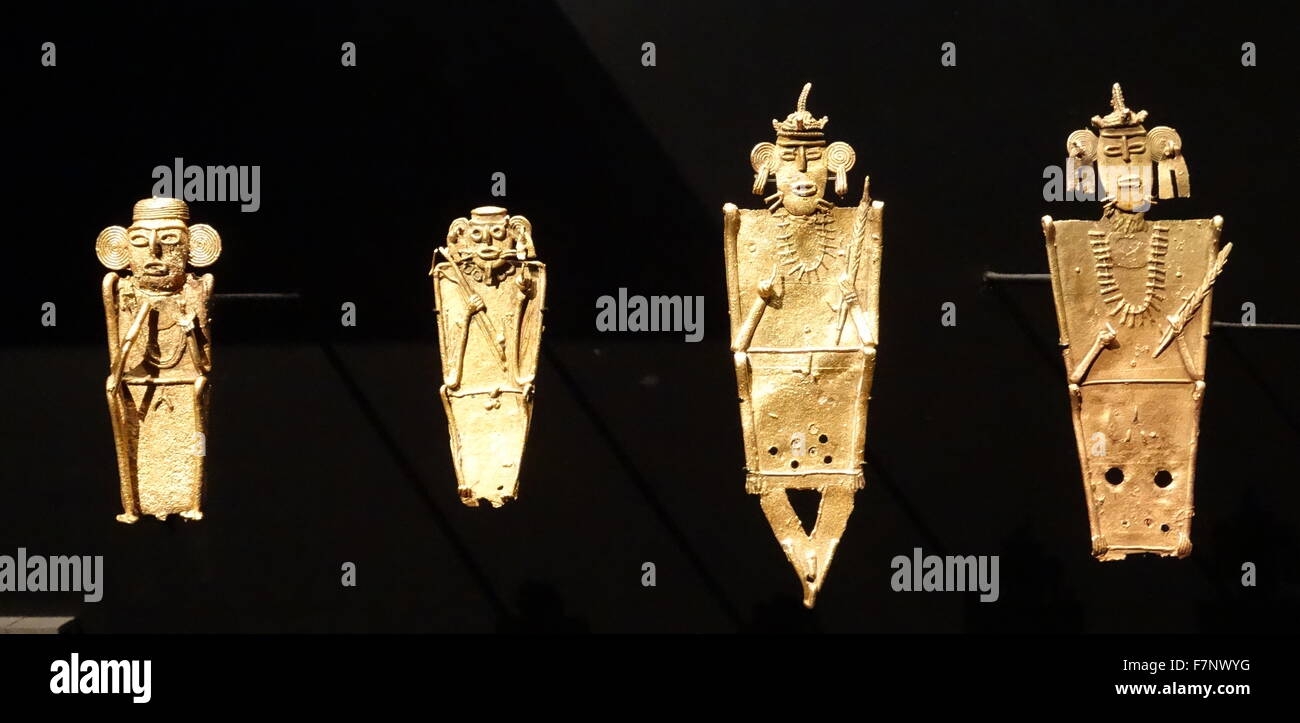 Lega d'oro, rame e argento figurine votive. Mexican Foto Stock