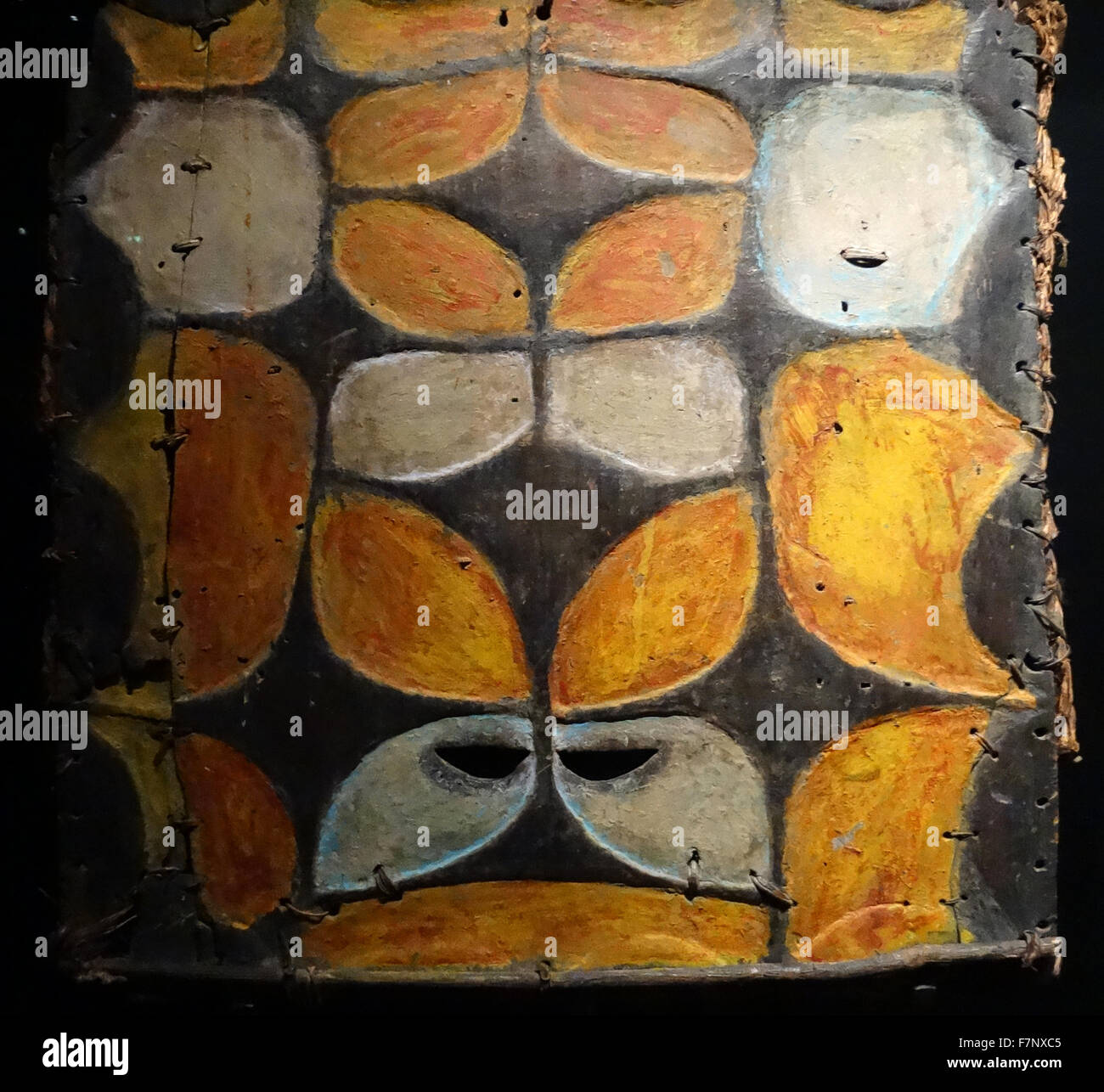 Maschera di legno da Eket, Akwa Iborn membro, Nigeria, Africa. In data xx secolo Foto Stock