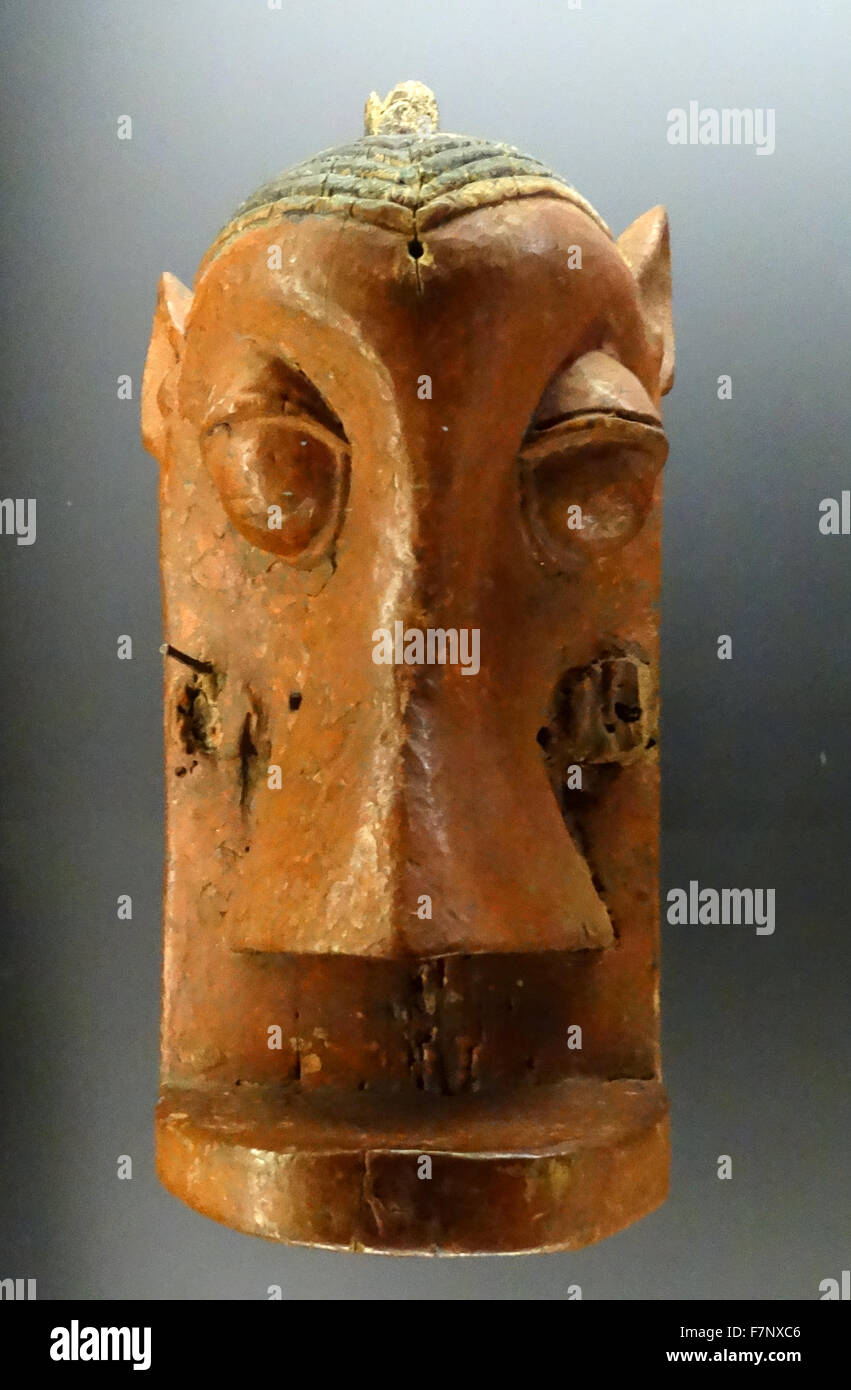 In legno maschera Otomporo da Yoruba, Sud-Ouest, Nigeria, Africa. In data xx secolo Foto Stock