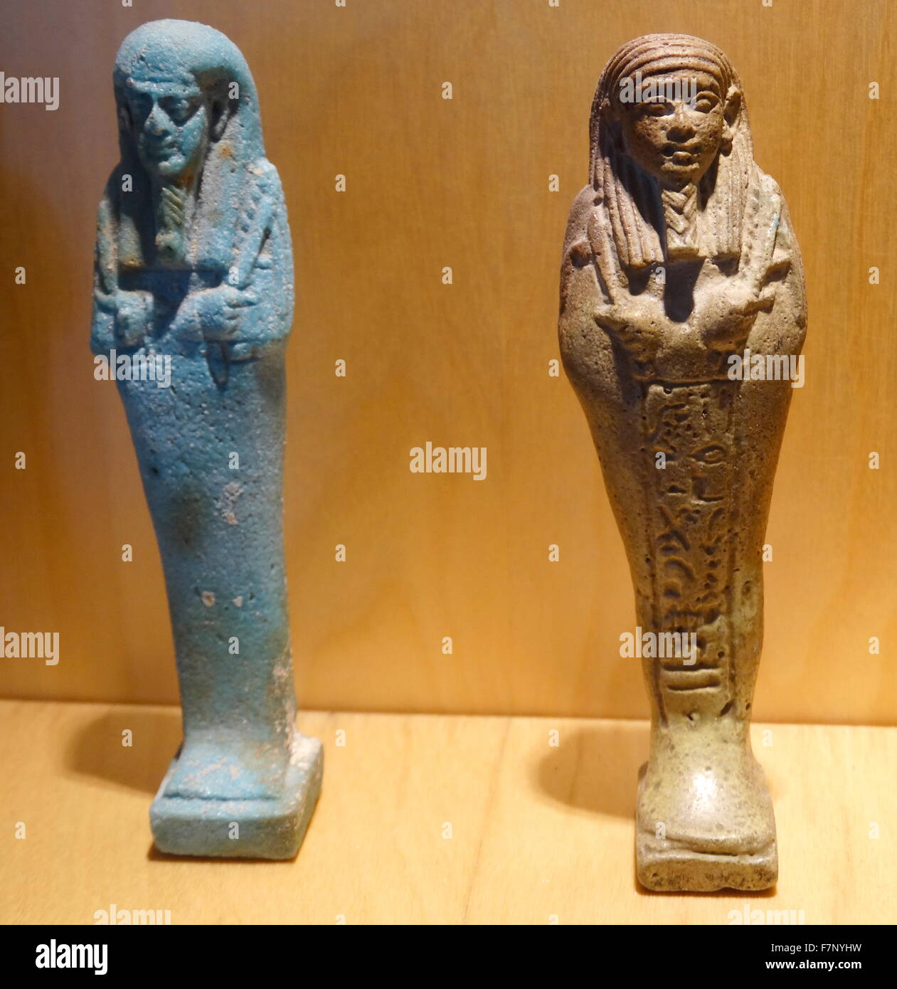 Ushabti egiziano o Ushabti. Il Ushabti anche chiamato Ushabti o shawabti, era un antico egizio statuetta funeraria Foto Stock