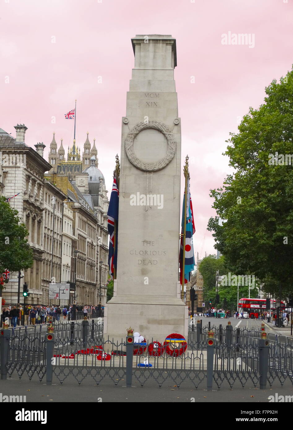 Il cenotafio War Memorial, Whitehall. Londra Foto Stock