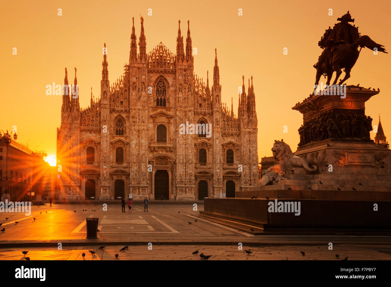 Vista del Duomo di Alba, Milano, l'Europa. Foto Stock