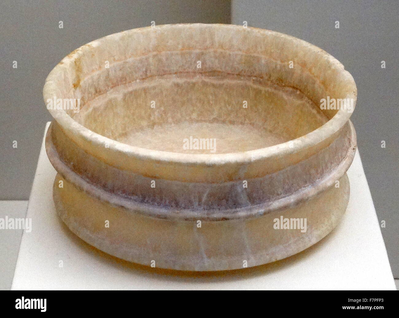 Egyptian XVIII dinastia vaso di alabastro Foto Stock