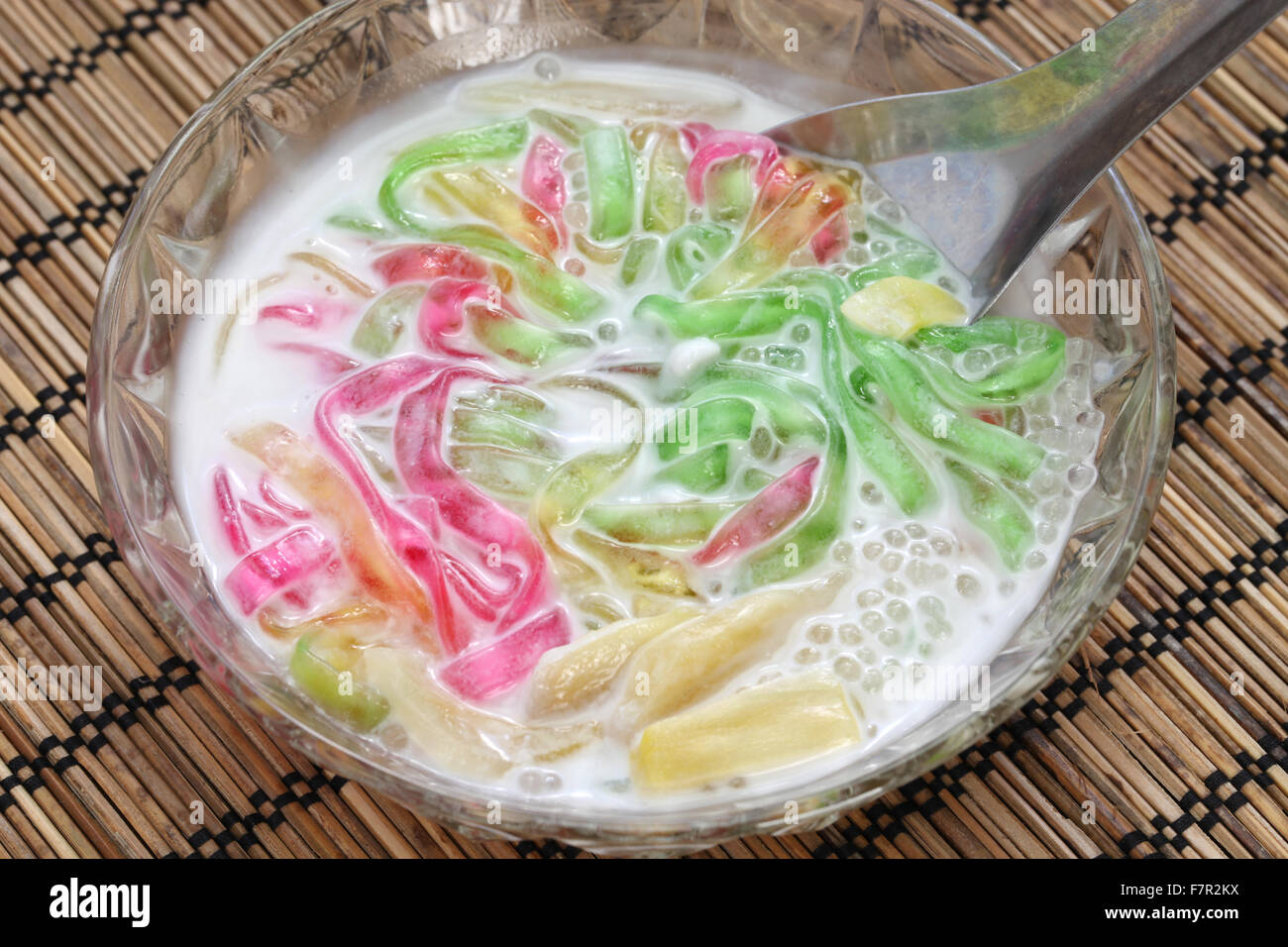 Ruam mit, refrigerate Thai dessert Foto Stock