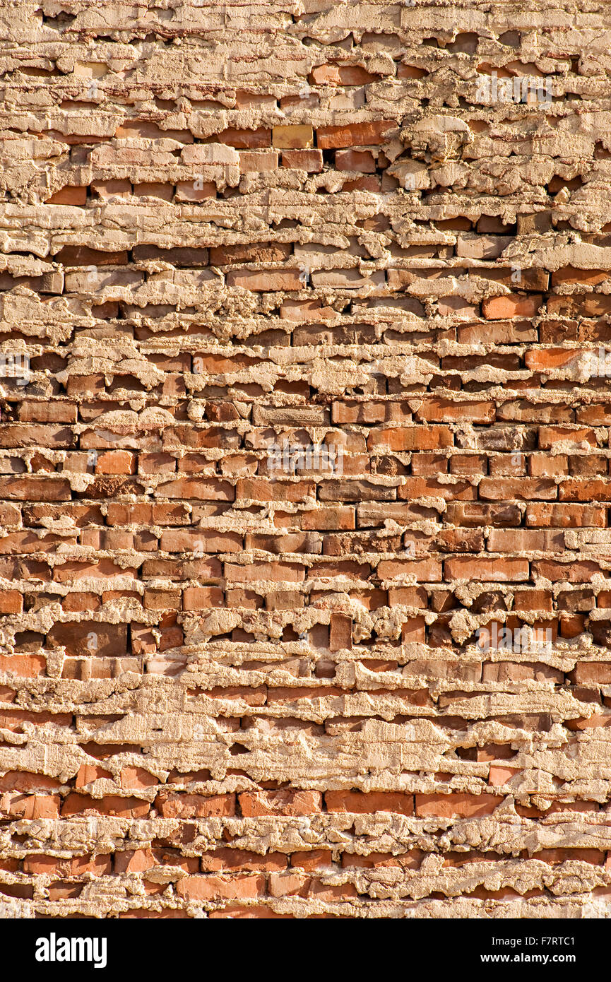 Secolo-vecchio muro di mattoni Foto Stock