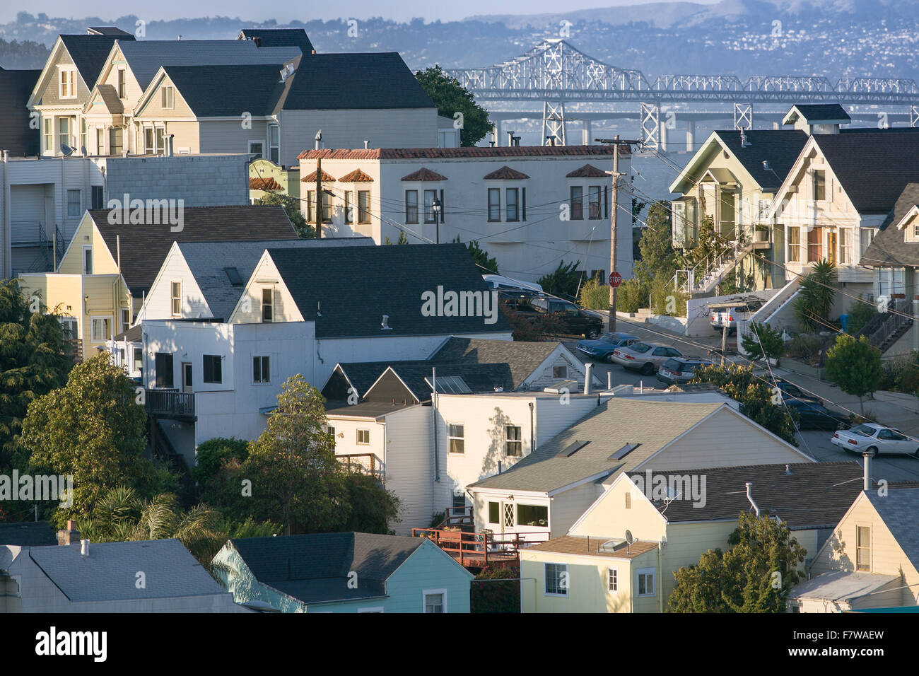 Gli Stati Uniti, California, San Francisco, Potrero Hill, il Bay Bridge Foto Stock