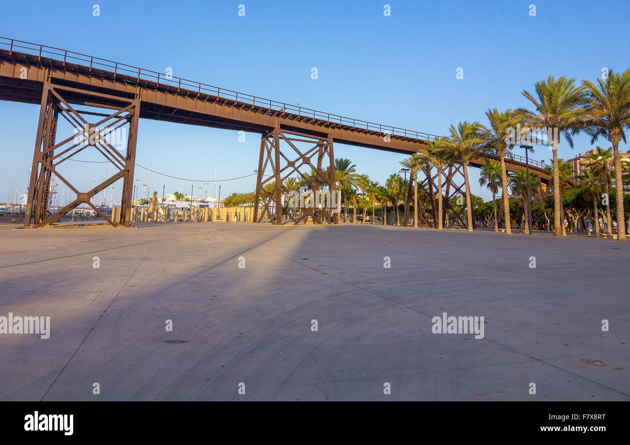 Antica struttura mineraria 'l'inglese " Cavo Cable Inglés su almeria Spagna Foto Stock