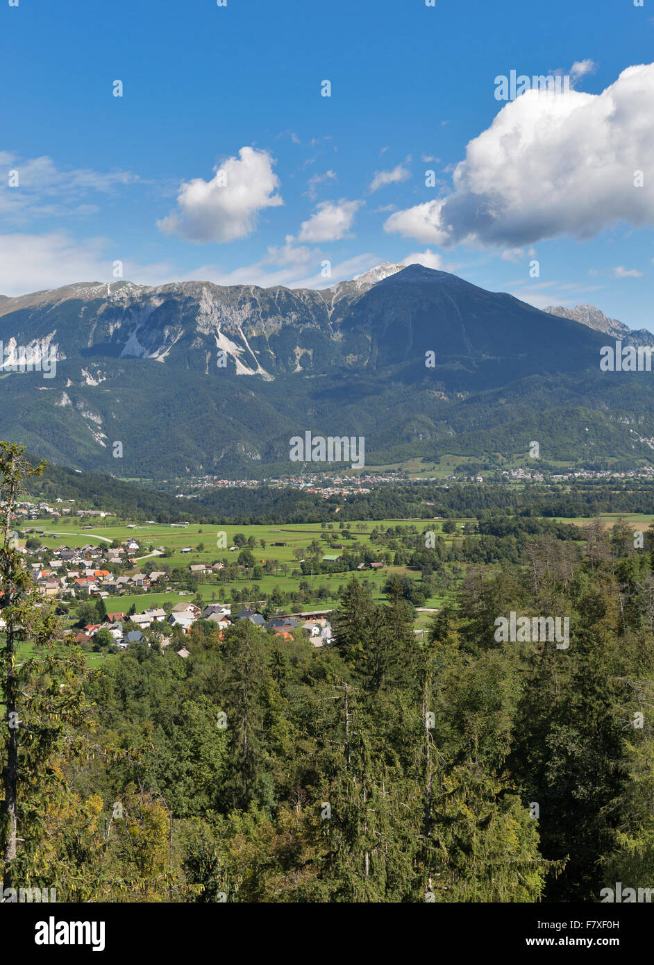 Paesaggio delle Alpi a Bled Slovenia Foto Stock