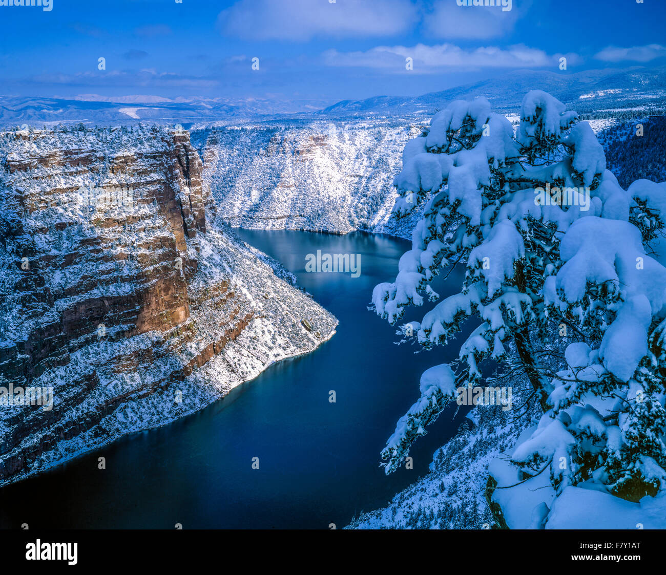 Neve a Red Canyon, Flaming Gorge National Recreation Area, Utah, Green River, Ashley National Forest Foto Stock