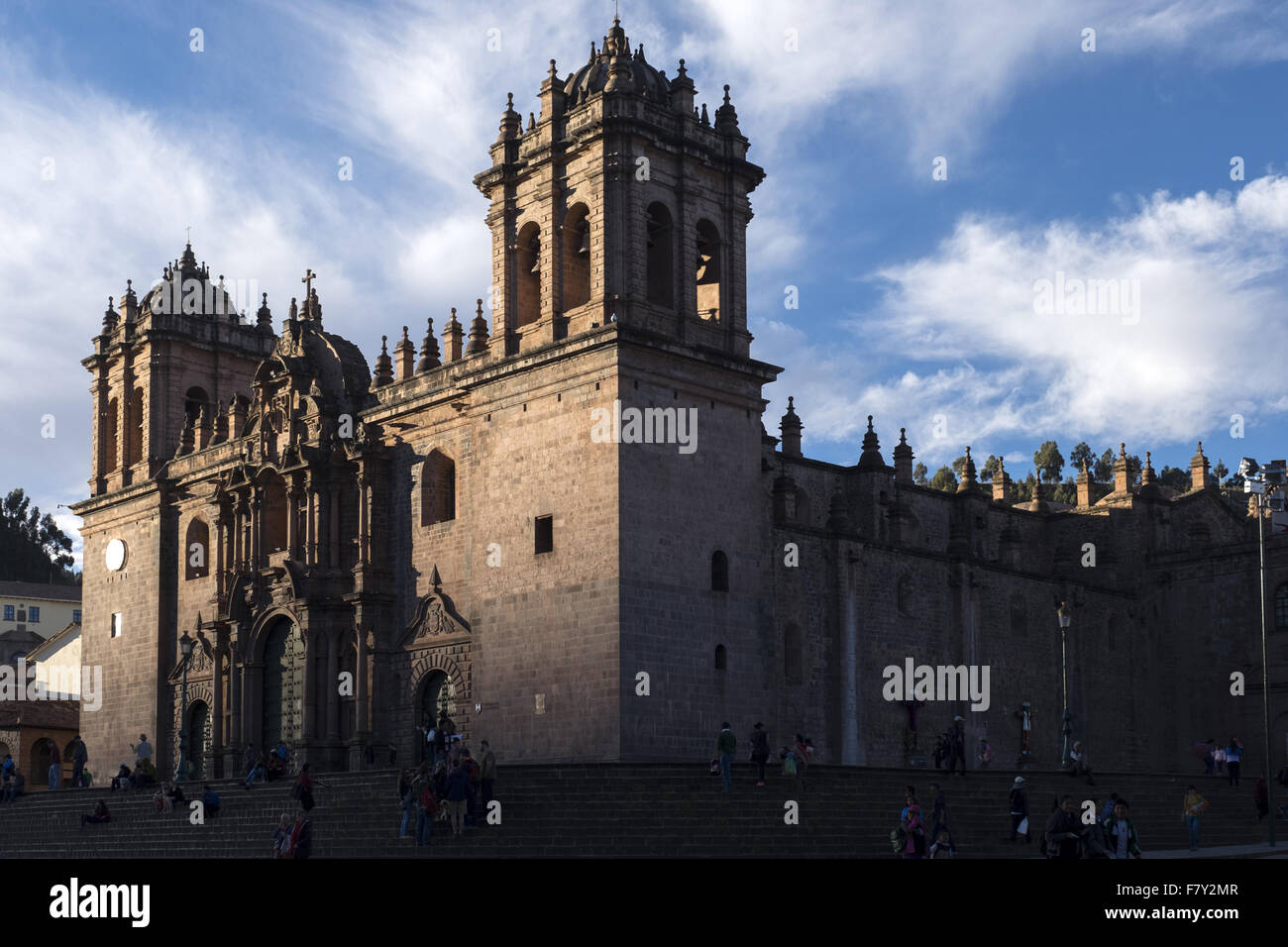 Cattedrale di Cuzco, iniziare a costruire nel sedicesimo secolo sulla base di Viracocha Inca palace. Foto Stock