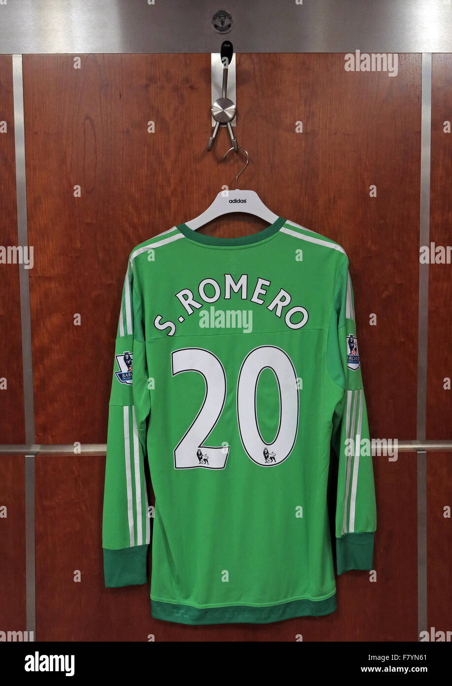 Sergio Romero camicia verde in MUFC spogliatoio, Old Trafford Foto Stock