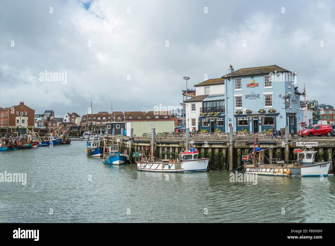 Spice Quay a Portsmouth Harbour, Hampshire, Inghilterra, Regno Unito Foto Stock