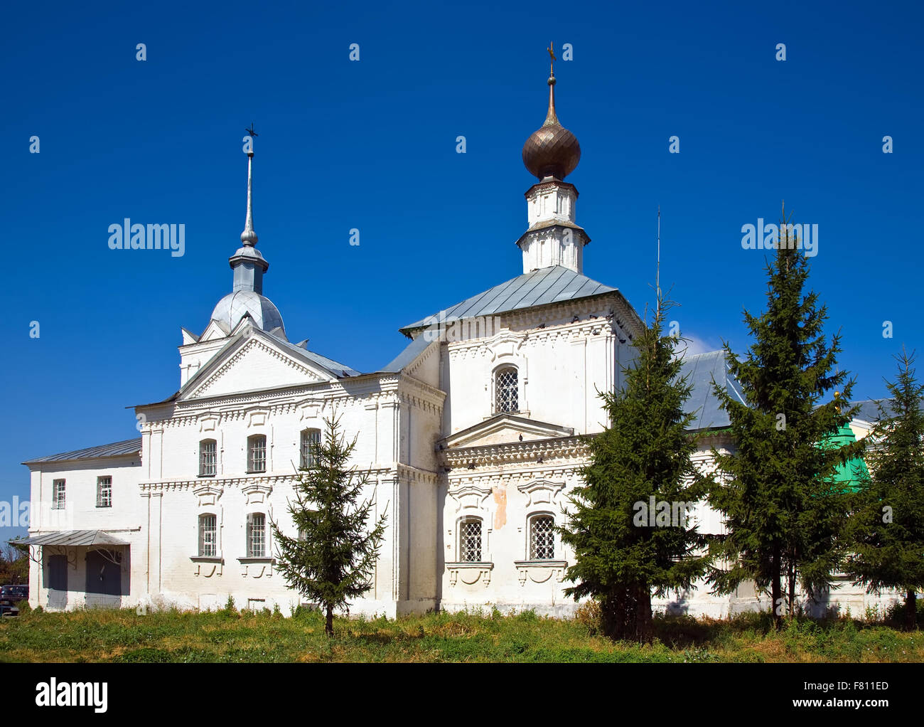 Chiesa Kresto-Nikolskaya a Suzdal in estate. La Russia Foto Stock