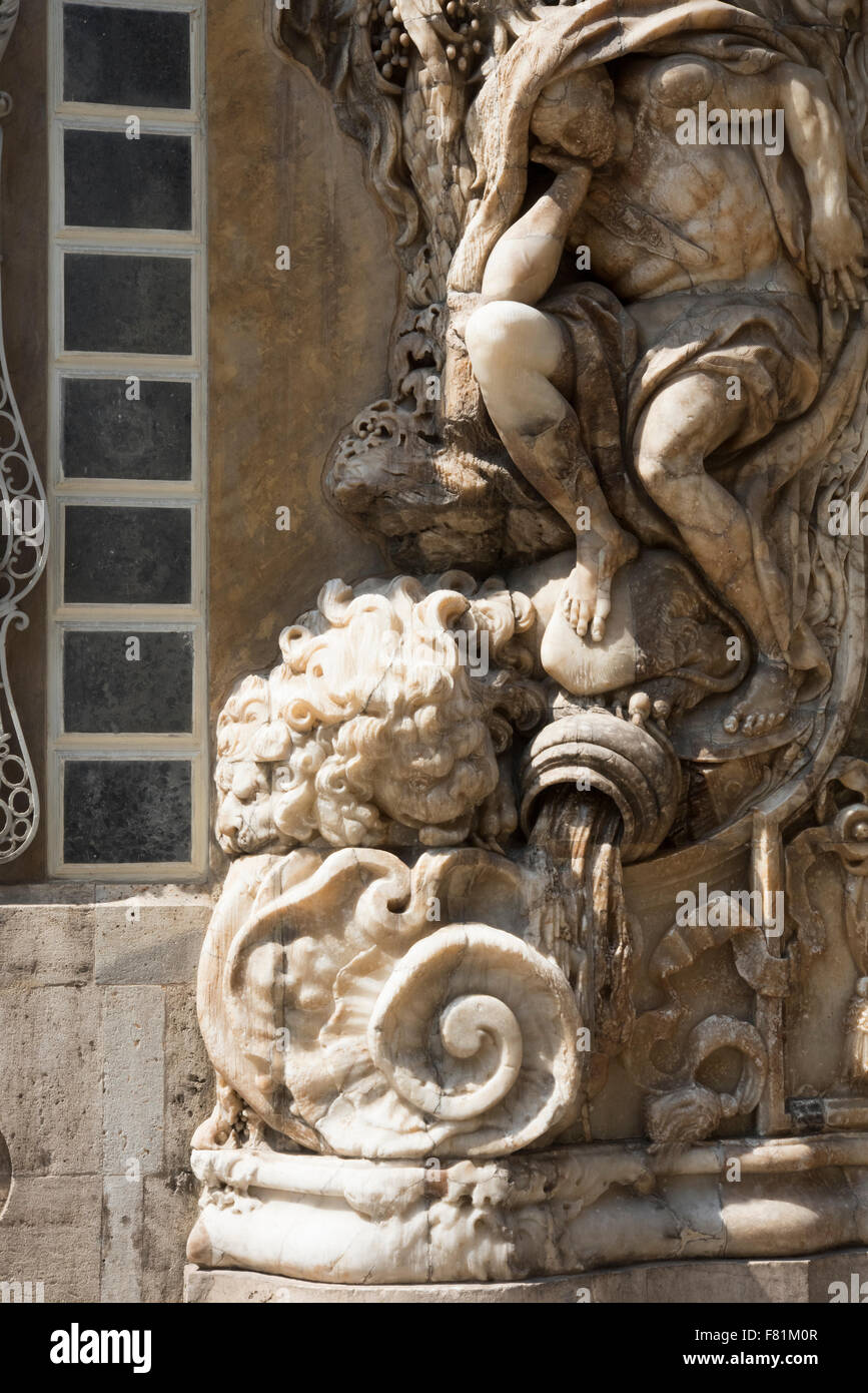 Museo Nacional de Cerámica y de las Artes Suntuarias González Martí, Valencia, Spagna. Foto Stock