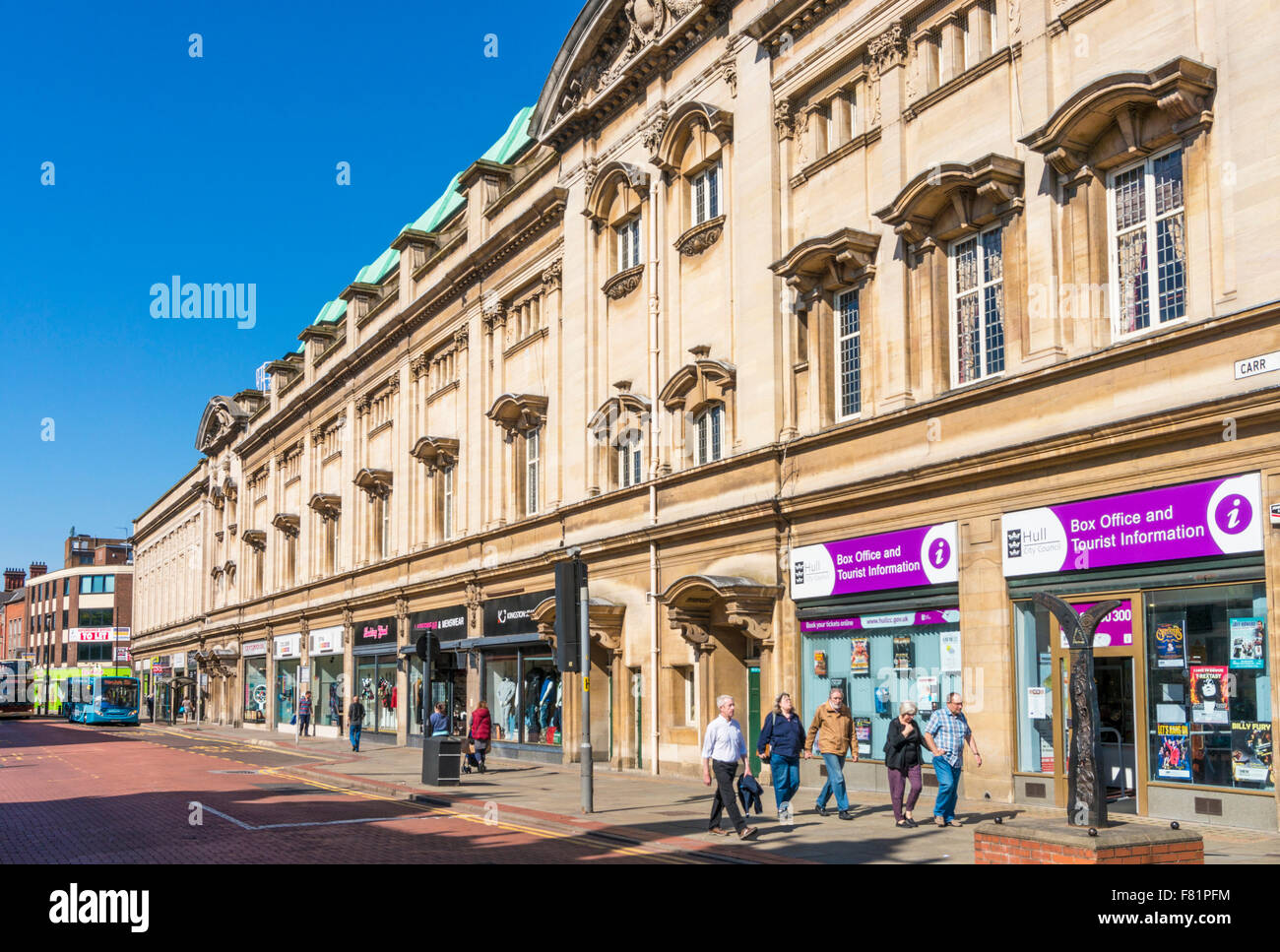 Hull City Hall box office e informazioni turistiche su Carr lane Kingston upon Hull Yorkshire England Regno Unito GB EU Europe Foto Stock