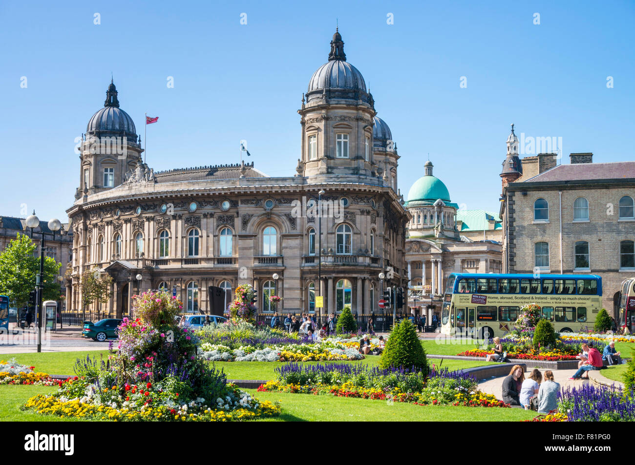 Scafo Museo Marittimo nel Dock edificio uffici Queen Victoria Square Kingston upon Hull Yorkshire England Regno Unito GB EU Europe Foto Stock